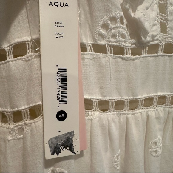 Aqua Bloomingdale’s Sleeveless Eyelet Embroidered Midi Dress Lined White XS NWT - Picture 5 of 9